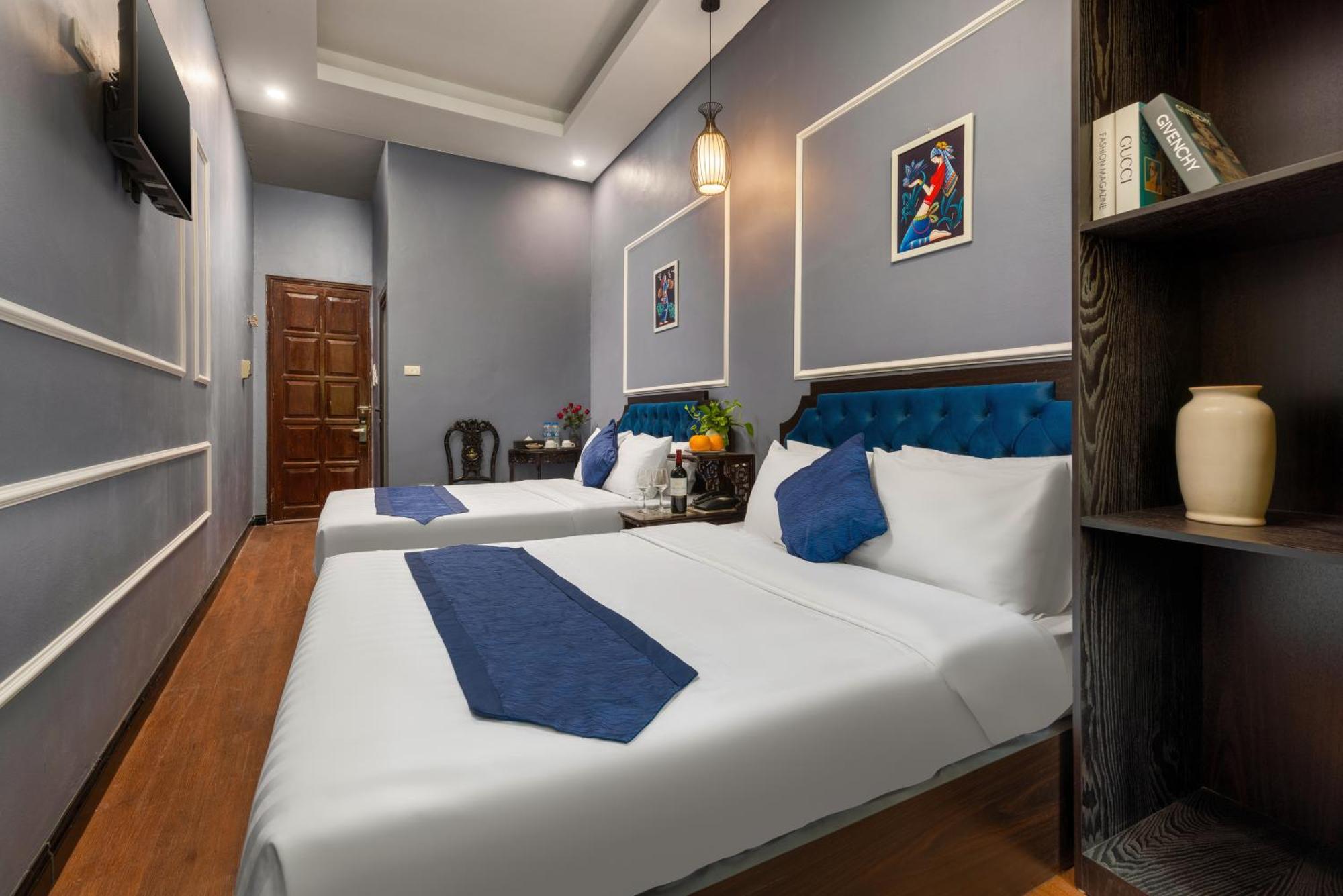 Family Suite with Balcony